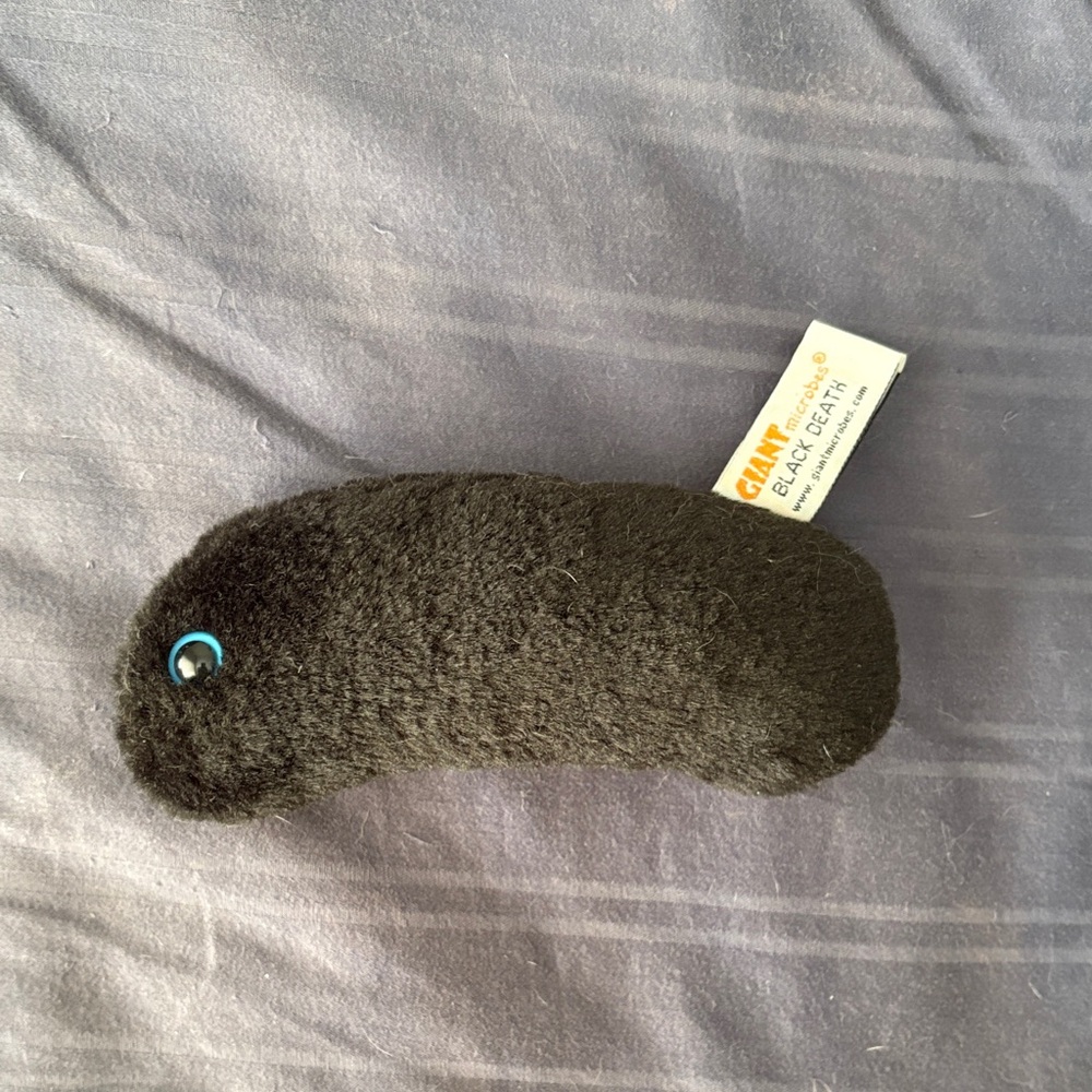 GIANT Microbes - Black Dearh